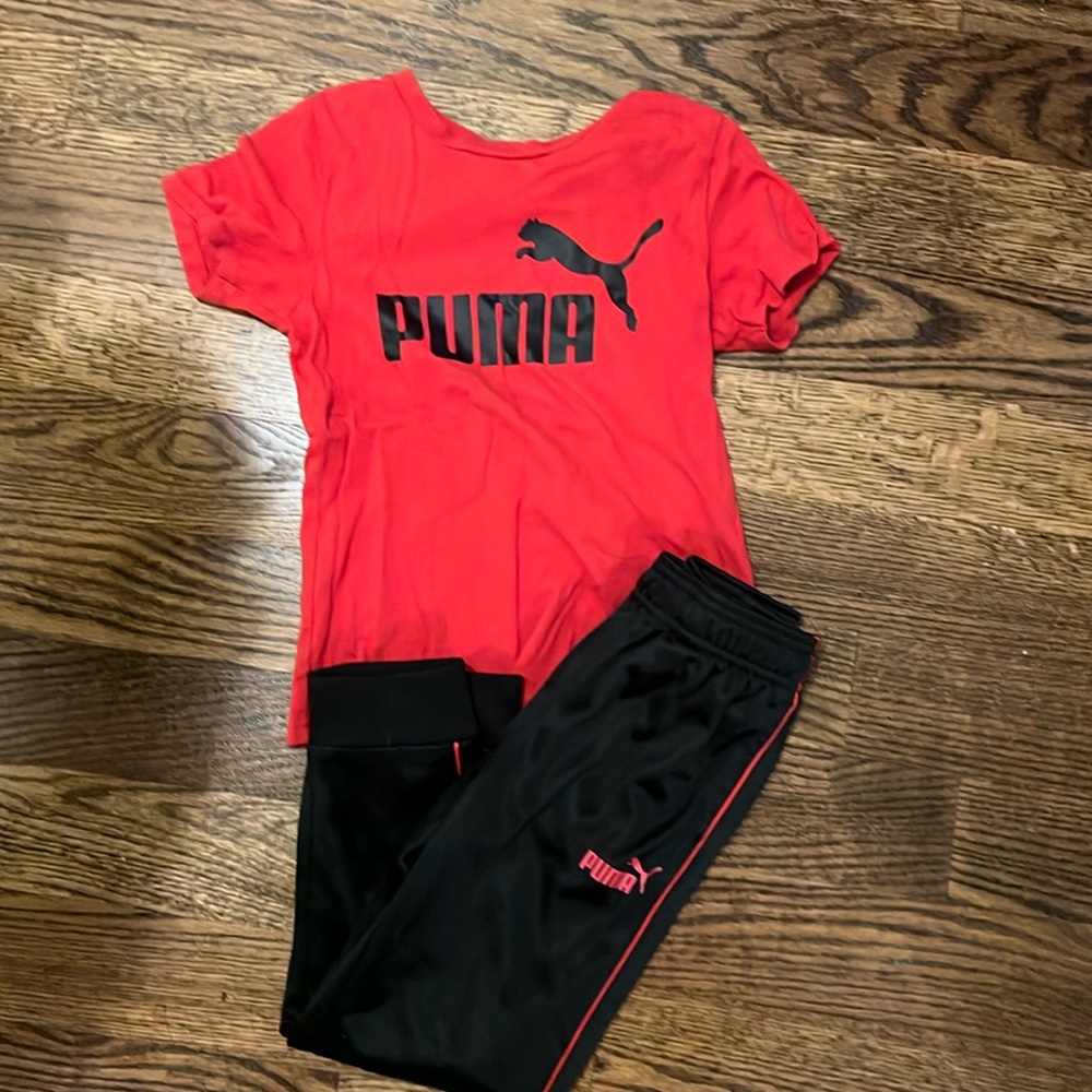 Boys Puma set sz 5/6!